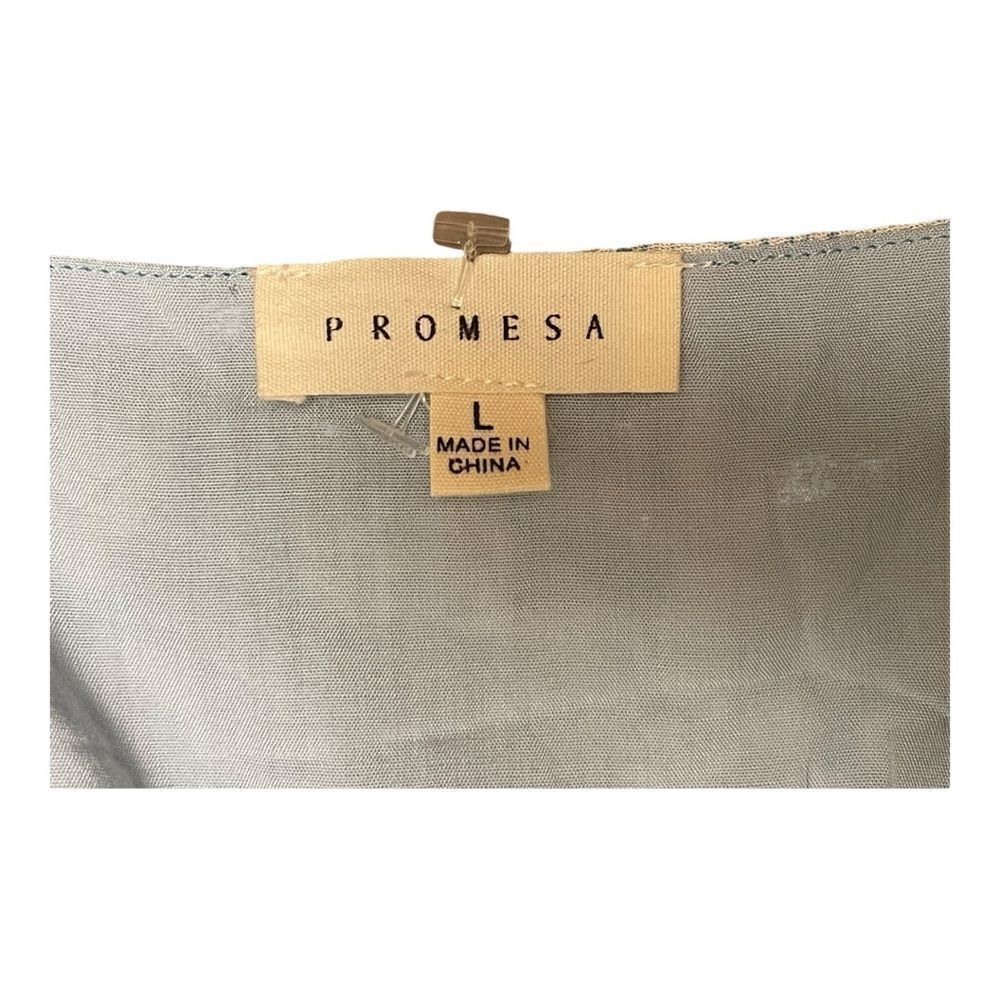 Promesa Blue White Floral V Neck Wrap Dress Size L Feminine Romantic Ruffle Euc — image 5 of 6